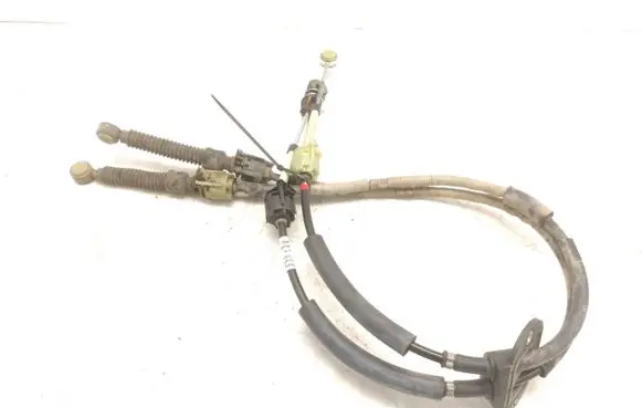 Gear shift cable linkage