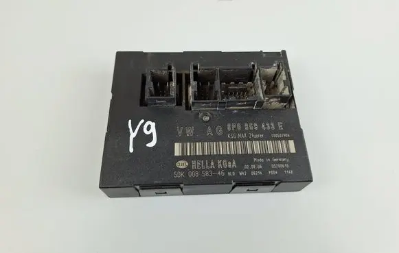 Audi A3 S3 A3 Sportback 8P Comfort/convenience module 8P0959433E
