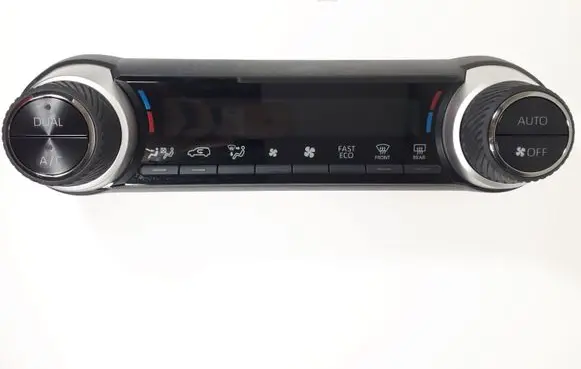 Toyota RAV 4 (XA50) Climate control unit 5590042600