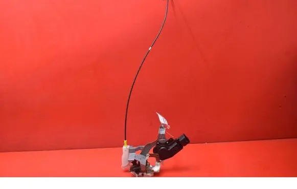 Toyota Aygo AB10 Rear door lock 
