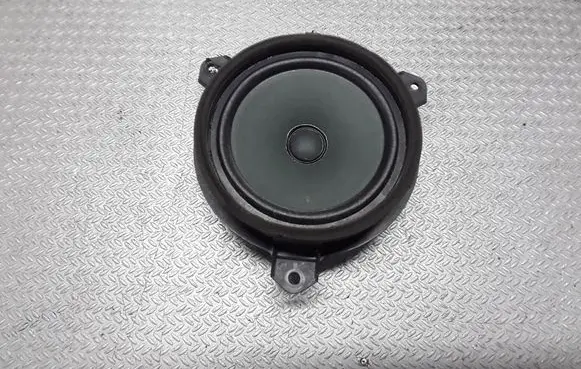 Toyota Verso Rear door speaker 861600D370