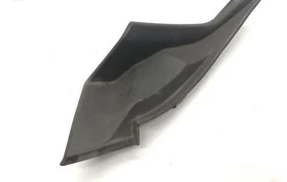 Mitsubishi Outlander Windshield trim 7405A537