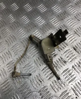 Headlight/headlamp level sensor