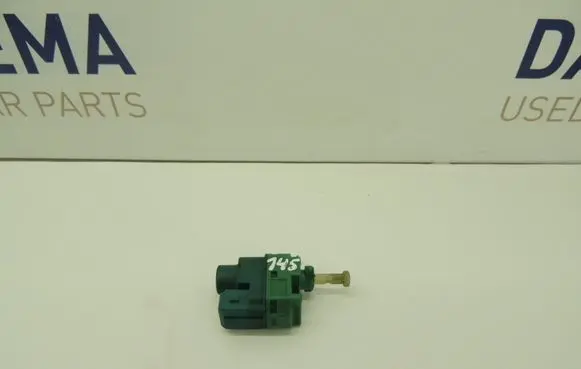 Ford Mondeo Mk III Brake pedal sensor switch 94BB9C872AC D145