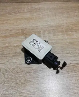 Audi A4 S4 B7 8E 8H ESP acceleration yaw rate sensor 8E0907637B 0265005618