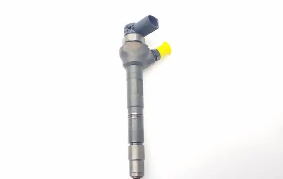 Volkswagen Golf VII Fuel injector 04L130277G