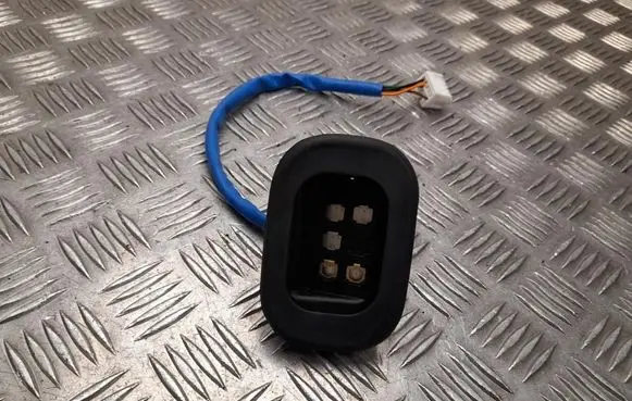 Nissan Primastar Rear door lock 66071R