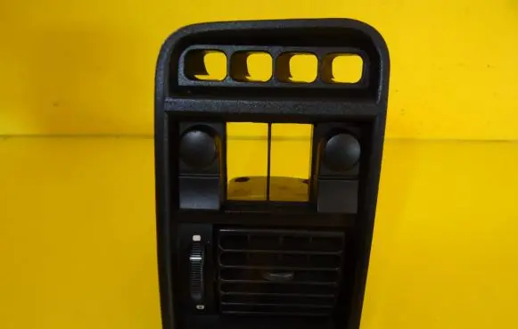 Ford Sierra Dashboard air vent grill cover trim 87BGA018B09AA