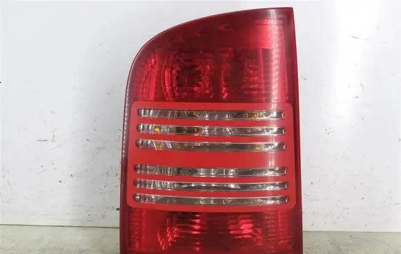 Skoda Octavia Mk1 (1U) Rear/tail lights 1U9945095B