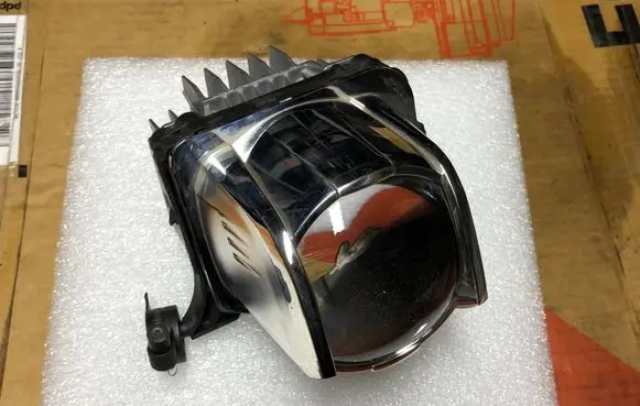 Peugeot 308 LED ballast control module 1305715204