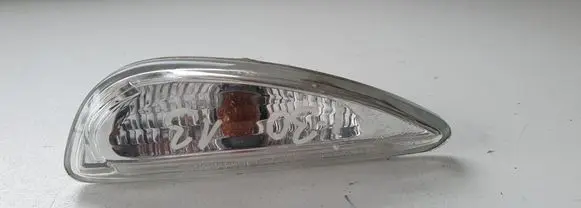 Hyundai i30 Front indicator light
