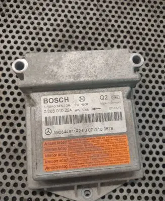 Mercedes-Benz Sprinter W906 Airbag control unit/module A9064461142 0285010224