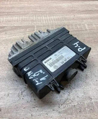 Volkswagen PASSAT B4 Engine control unit/module ECU 8A0907311L 0261203188 189