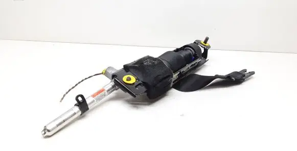 Volvo V50 Front seatbelt 8639693