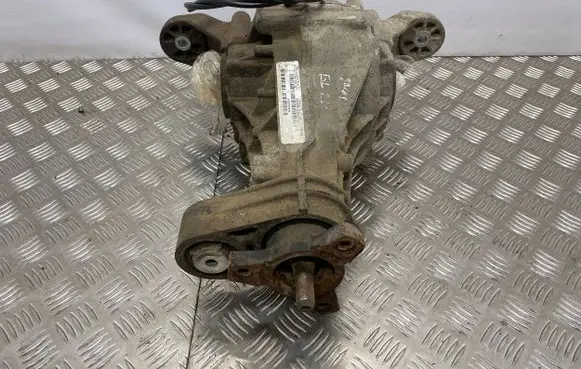 Mercedes-Benz GL X164 Rear differential a1643500314