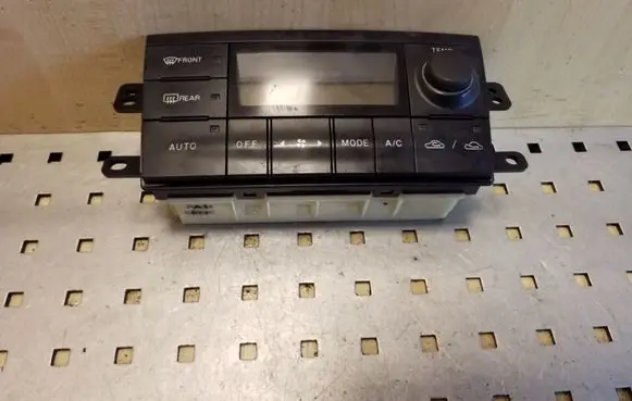Mazda Premacy Climate control unit