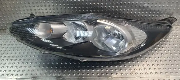 Ford Fiesta Headlight/headlamp 8A6113W030AH