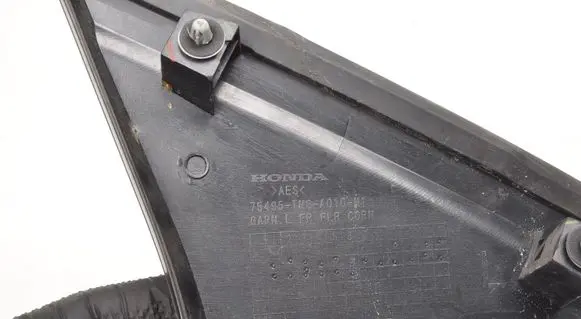 Honda Insight Front arch trim 75495-TM8-A010-M1