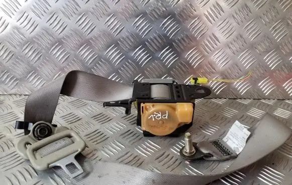 Infiniti FX Front seatbelt TKAF2G1812