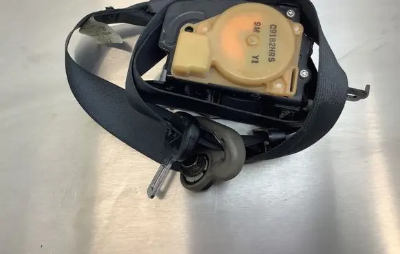 Nissan Murano Z50 Front seatbelt 0434111 C9182HRS 09048