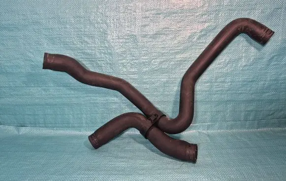 Volkswagen Caddy Engine coolant pipe/hose 1K0121049AK