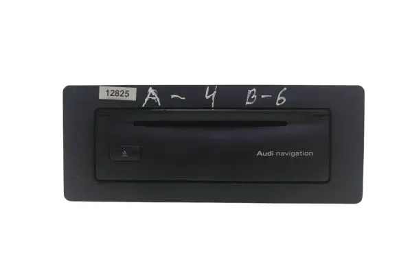 Audi A4 S4 B6 8E 8H Navigation unit CD/DVD player 8618842290 8E0035209A