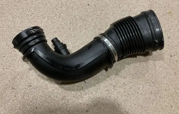 Turbo air intake inlet pipe/hose