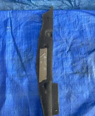 DS Automobiles 7 Crossback Fender foam support/seal 
