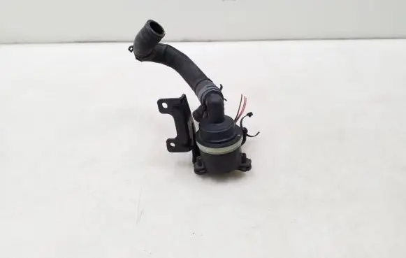Audi A4 S4 B8 8K Electric auxiliary coolant/water pump