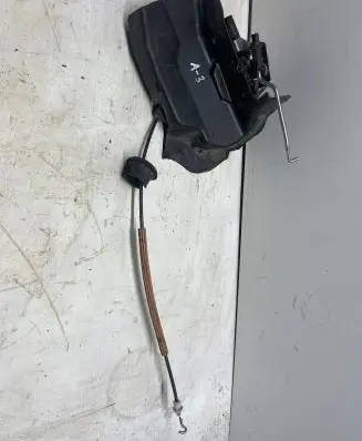 Audi A4 S4 B6 8E 8H Rear door lock 8E0839350