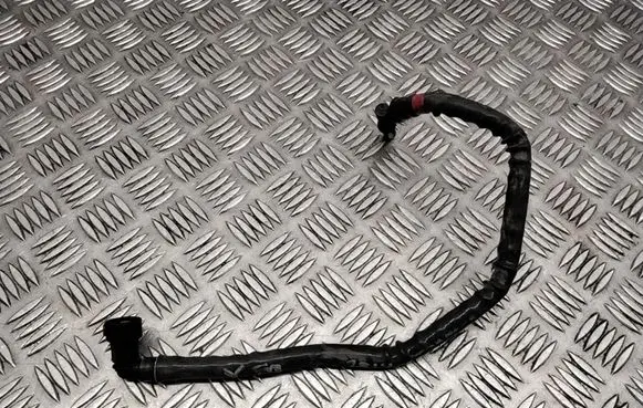 Volvo V70 Fuel line/pipe/hose 
