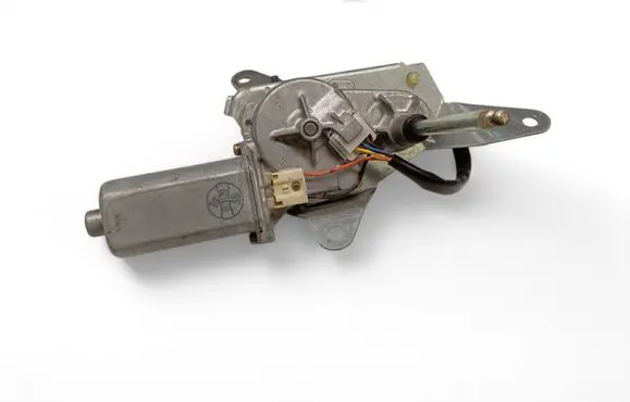 Suzuki Baleno EG Wiper motor 34572581