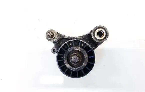 Opel Corsa C Generator/alternator belt tensioner 90531965