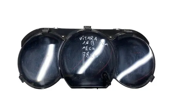 Suzuki Grand Vitara II Speedometer (instrument cluster) 3411065J10 3411065J1 VP5SUF10849BD
