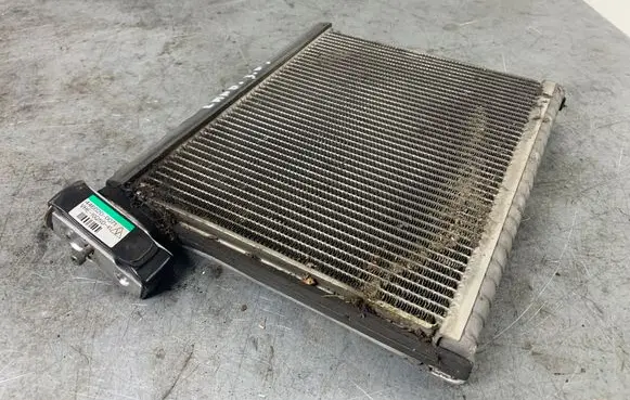 Air conditioning (A/C) radiator (interior)
