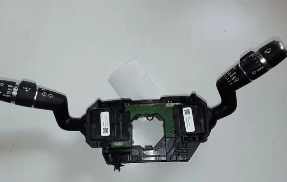 Jaguar XE Wiper turn signal indicator stalk/switch GX7313N064FA