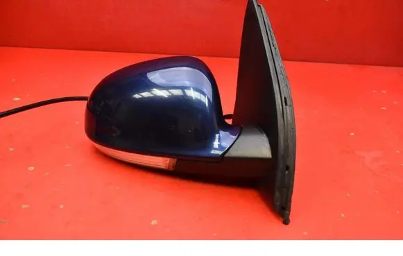 Volkswagen Golf IV Front door electric wing mirror 010880