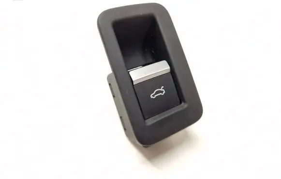 Tailgate opening switch