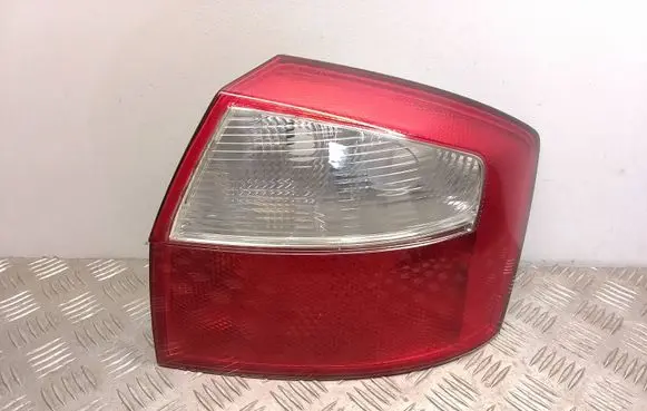 Audi A4 S4 B6 8E 8H Rear/tail lights 153930 8E0945096