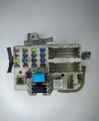 Mazda 6 Fuse module 0063505B08 5D5B08 0063