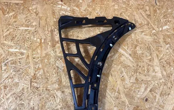 Porsche Cayenne (9Y0 9Y3) Front bumper mounting bracket 95850517750