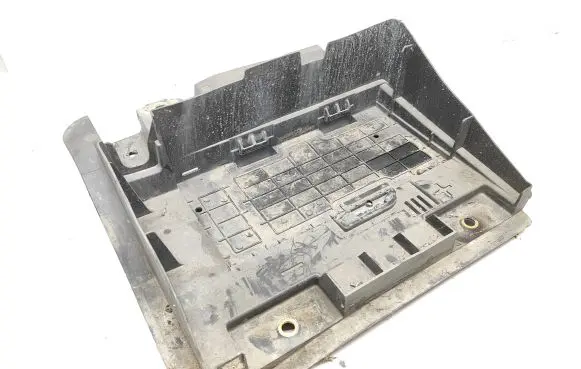Nissan NV400 Battery box tray 