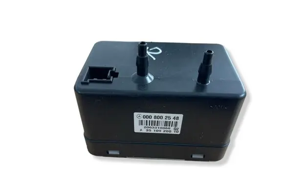 Mercedes-Benz ML W164 Central locking vacuum pump 0008002548