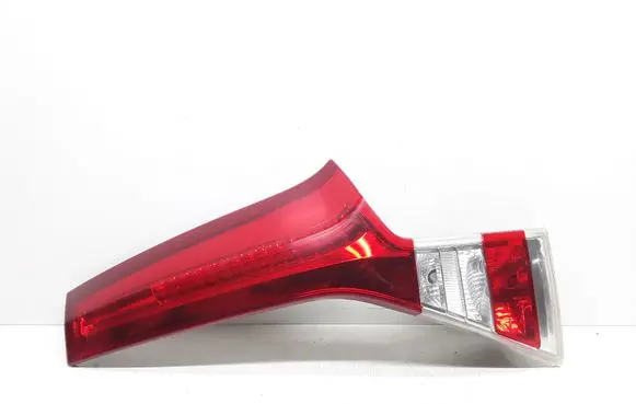 Volvo V70 Tailgate rear/tail lights 