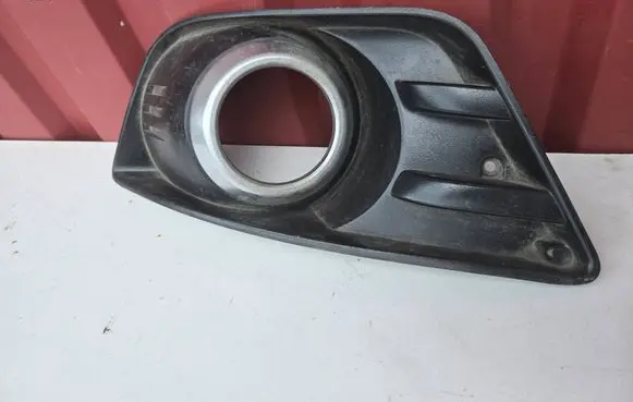 Ford Fiesta Front bumper lower grill 5S6X15A246ABW