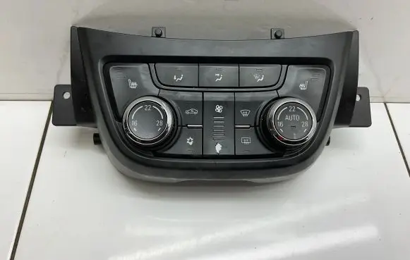 Opel Zafira C Climate control unit 13429882