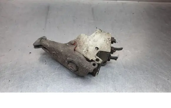Volkswagen PASSAT B3 Brake power pressure regulator 