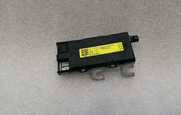Porsche Boxster 982 Aerial antenna amplifier 9P1035225B