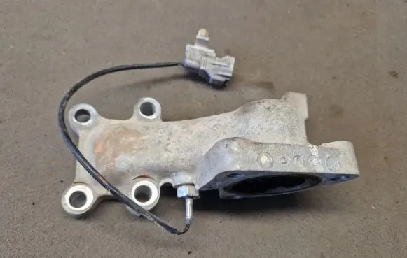 Isuzu D-Max Air intake duct part