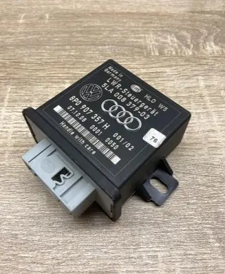 Audi A3 S3 8P Light module LCM 8P0907357H